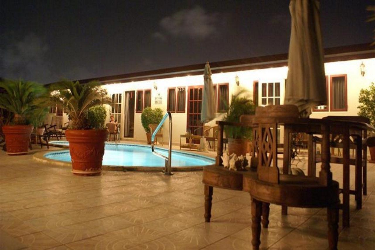 אורנג'סטאד Aruba Harmony Apartments מראה חיצוני תמונה